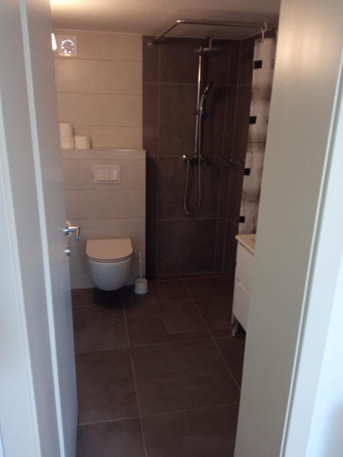 Apartmani Jure Peric Duće Exterior foto